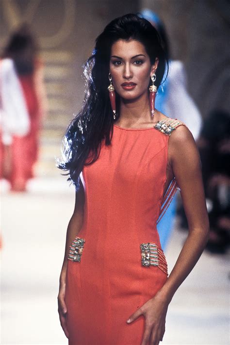 Yasmeen Ghauri: The Journey Of A Fashion Icon